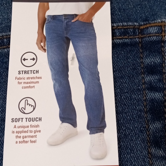 Izod Jeans Straight Fit - Picture 2 of 4